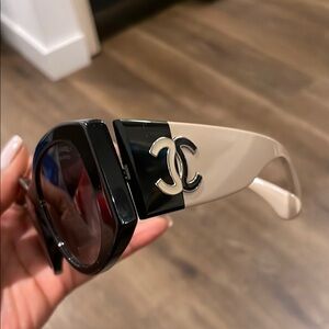 Chanel Black and Cream Sunglasses